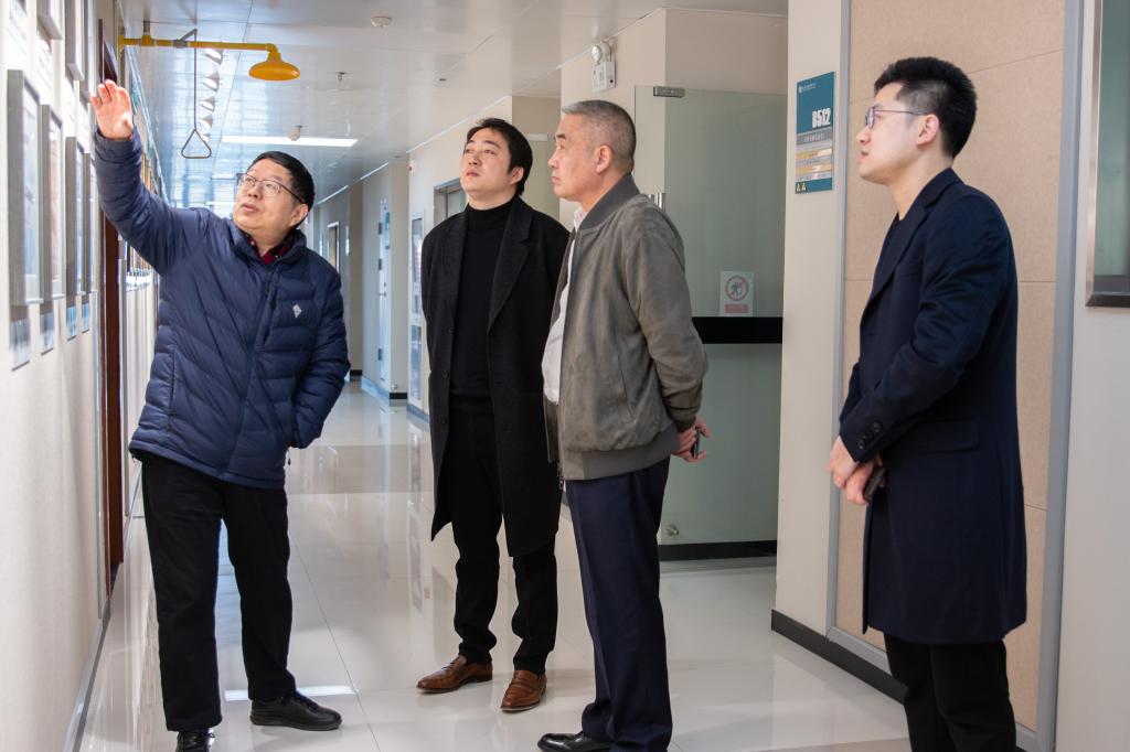 創新驅動未來，科技賦能健康 浙江中堅科技股份董事長吳明根一行蒞臨未來食品科學中心參觀交流
